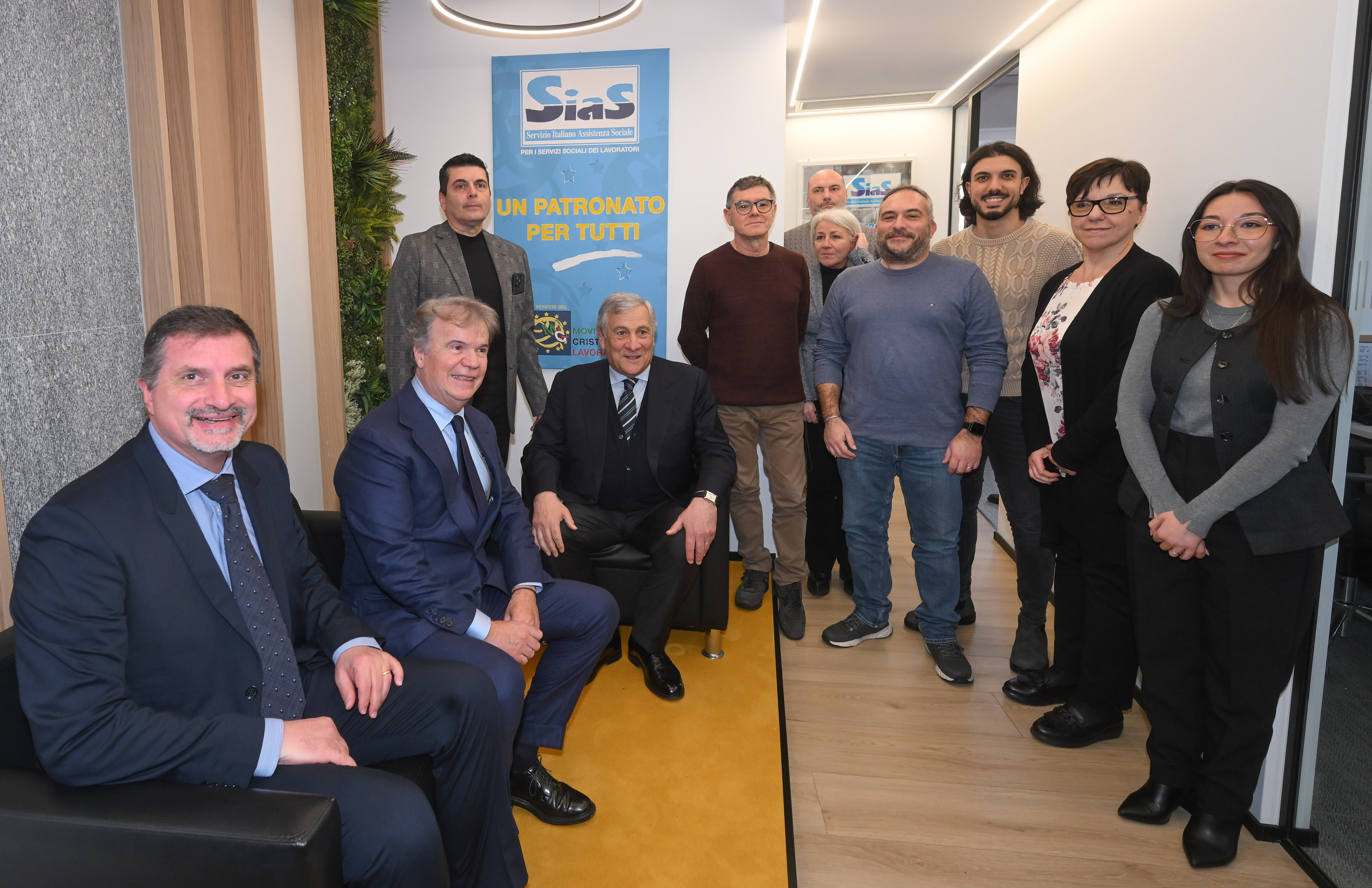 “Il Vice Presidente Antonio Tajani visita la nuova sede della Direzione Generale del Patronato SIAS”